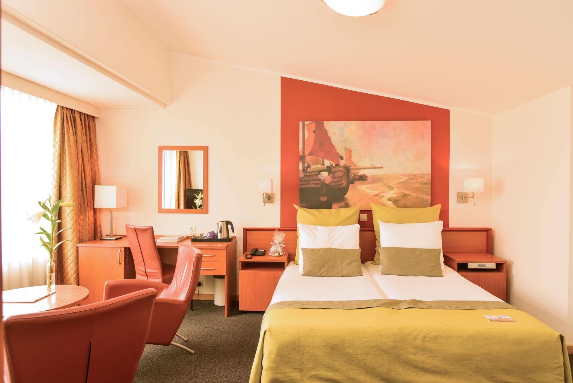 Hotel Noordzee Катвейк-ан-Зе Экстерьер фото